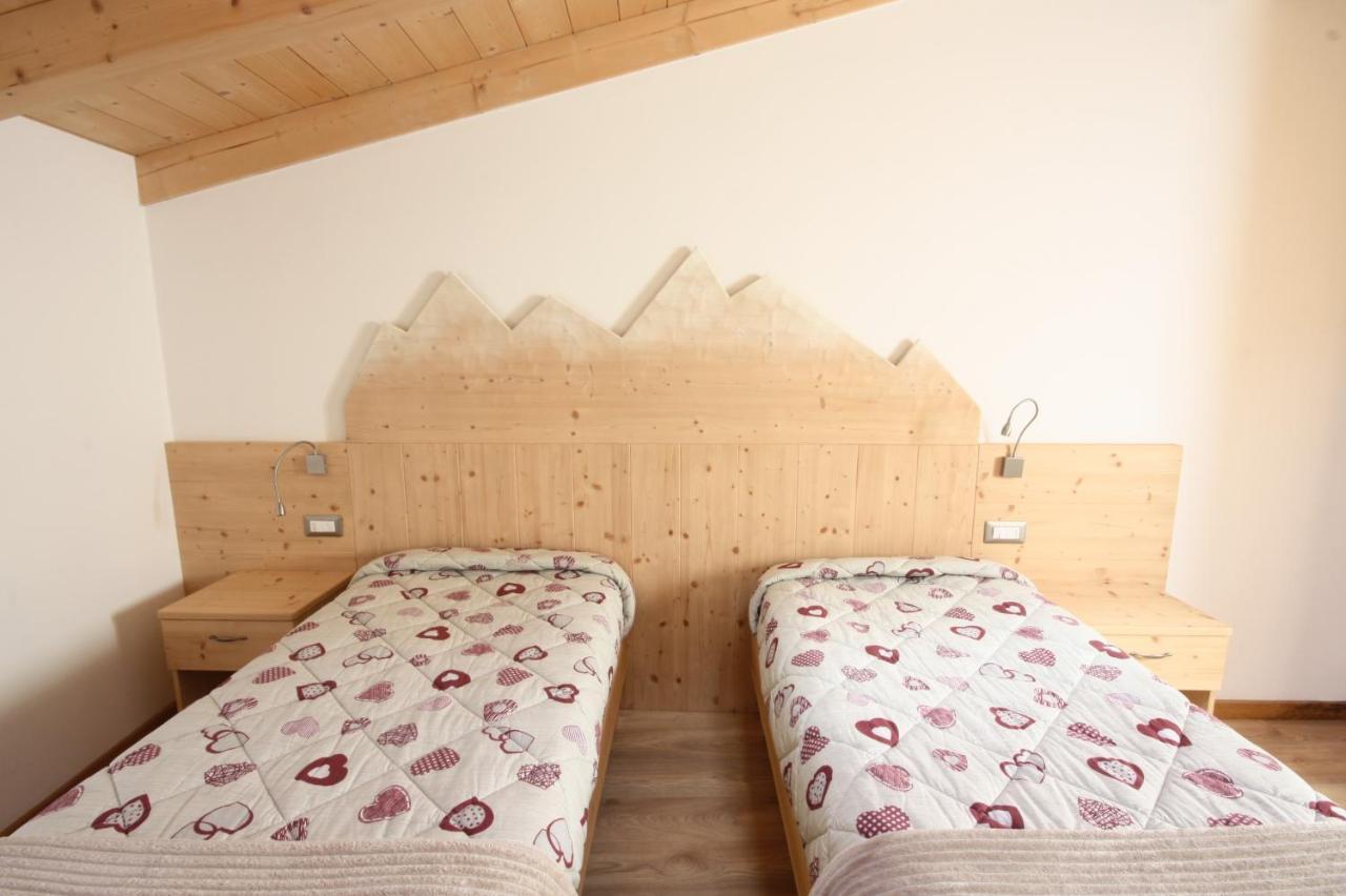 Casa Mirandola Montana Appartement Commezzadura Buitenkant foto