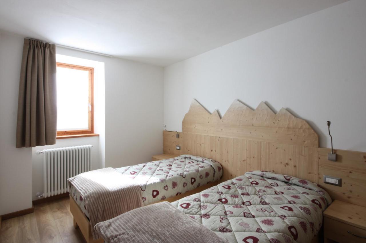 Casa Mirandola Montana Appartement Commezzadura Buitenkant foto