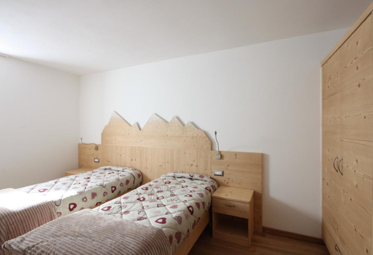 Casa Mirandola Montana Appartement Commezzadura Buitenkant foto