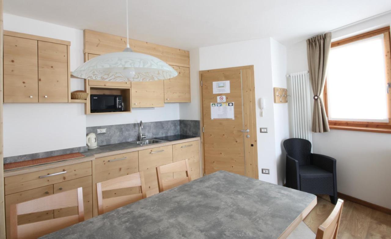 Casa Mirandola Montana Appartement Commezzadura Buitenkant foto