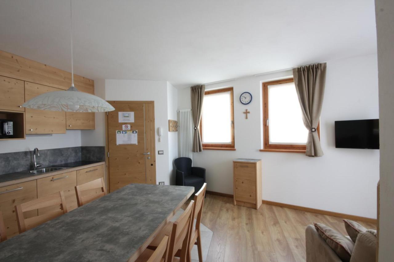Casa Mirandola Montana Appartement Commezzadura Buitenkant foto