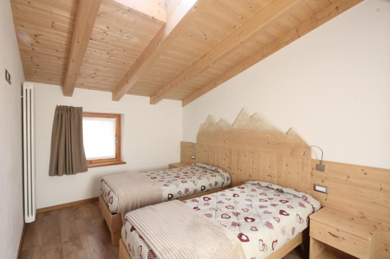 Casa Mirandola Montana Appartement Commezzadura Buitenkant foto